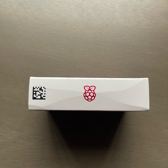 NWT Raspberry Pi 4 Model B 4GB RAM - Picture 3 of 8